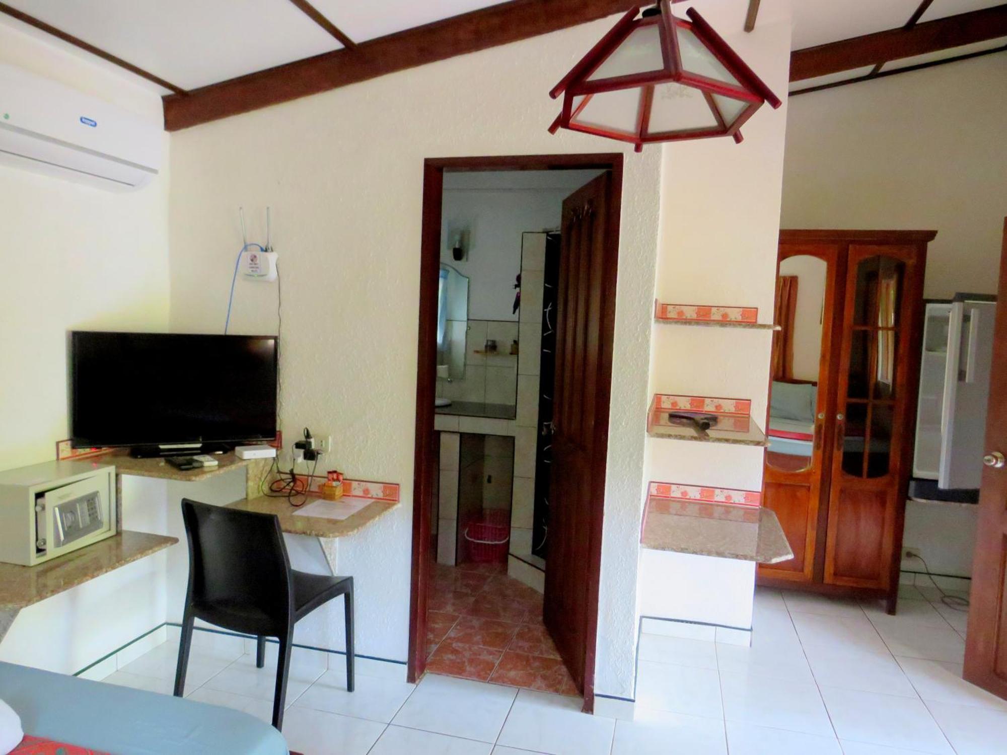 Alonaland Resort Panglao Kültér fotó